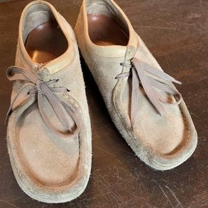 Women's Original Clark Tan Wallabees Size 11